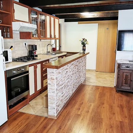 Apartmán Kuca Za Odmor Pri Brozu Kumrovec Exteriér fotografie