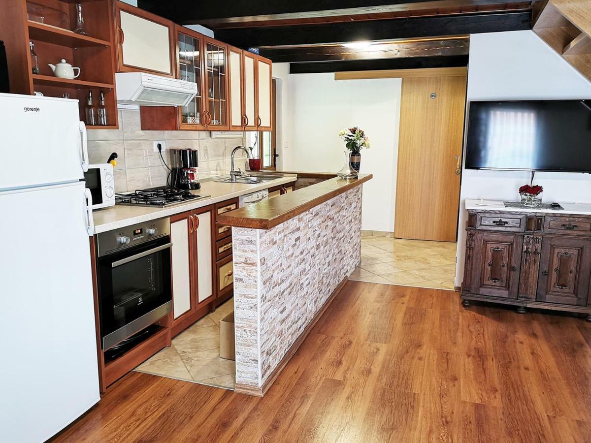 Apartmán Kuca Za Odmor Pri Brozu Kumrovec Exteriér fotografie