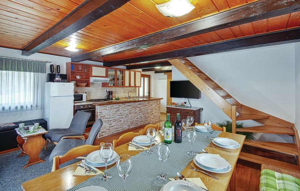 Apartmán Kuca Za Odmor Pri Brozu Kumrovec Exteriér fotografie